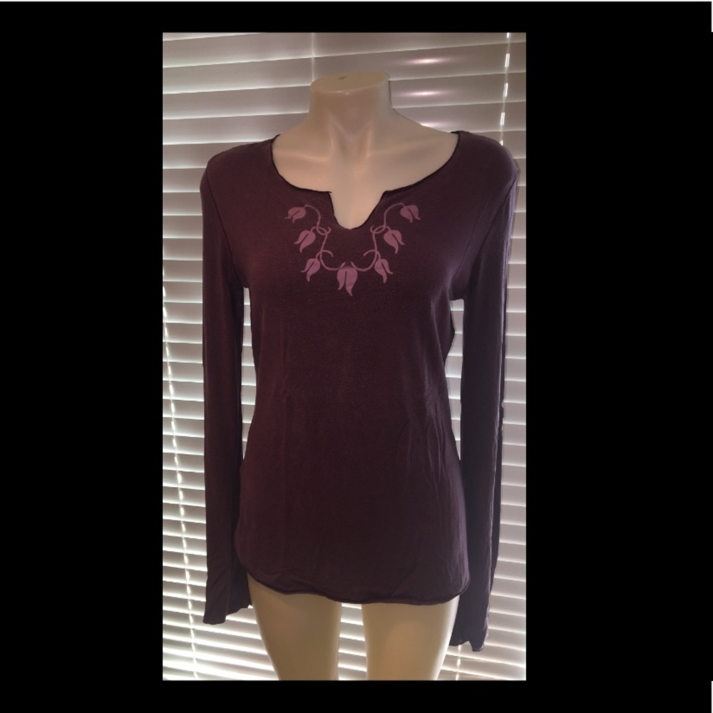 Ryka Top - Comfy & Flattering!